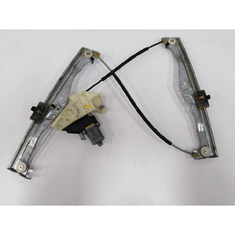ELEVALUNAS DELANTERO IZQUIERDO 0130822571