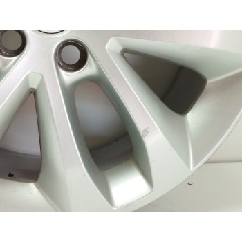 Recambio de llanta para ford kuga i 2.0 tdci referencia OEM IAM 8V4J1007AA .5JX17H2 ET52.5 H5 5X108