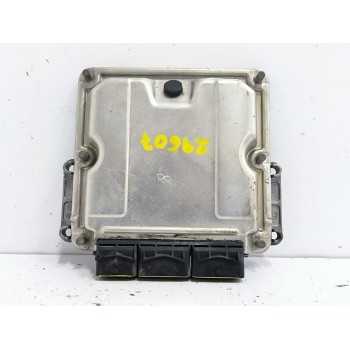Recambio de centralita motor uce para opel movano a autobús (x70) 2.5 dti (jd) referencia OEM IAM 0281011105  
