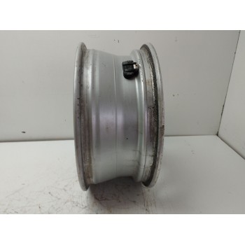 Recambio de llanta para kia cee´d (jd) 1.4 crdi 90 referencia OEM IAM 52910A2270 5JX16 H5 5X117