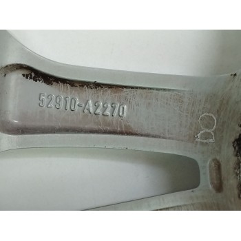 Recambio de llanta para kia cee´d (jd) 1.4 crdi 90 referencia OEM IAM 52910A2270 5JX16 H5 5X117