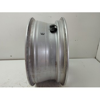 Recambio de llanta para kia cee´d (jd) 1.4 crdi 90 referencia OEM IAM 52910A2270 6.5JX16 H5 5X117