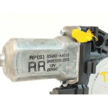 Recambio de motor elevalunas trasero derecho para kia carens iv 1.7 crdi referencia OEM IAM 83460A4010  
