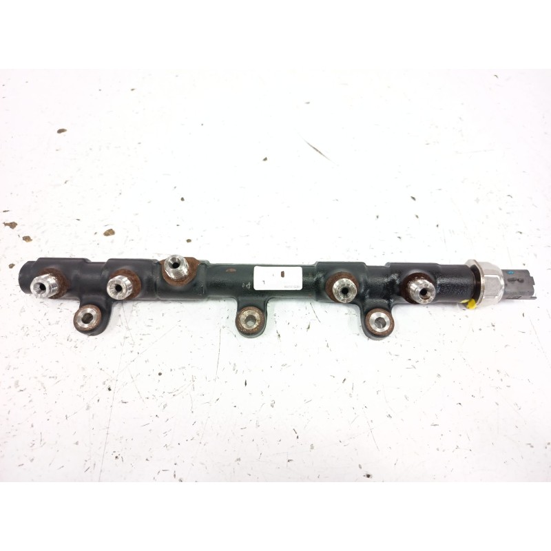 Recambio de rampa inyectora para opel movano b furgoneta (x62) 2.3 cdti fwd (fv) referencia OEM IAM 175217543R  