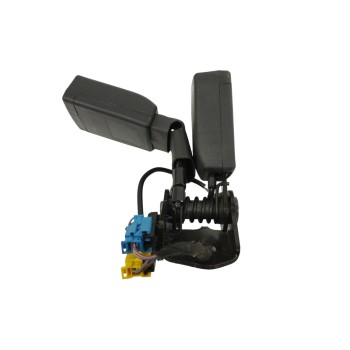 Recambio de enganche cinturon derecho para mercedes-benz clase a (w176) a 180 cdi / d (176.012) referencia OEM IAM A1768600469 T