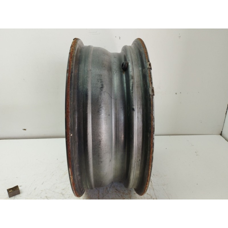 LLANTA 5.5JX16 ET56 H5 5X160
