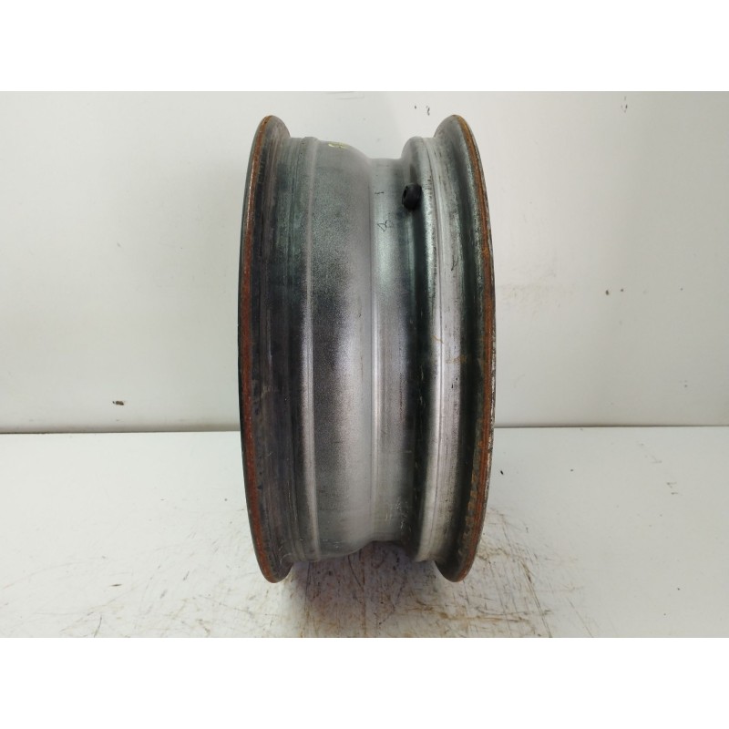 LLANTA 5.5JX16 ET56 H5 5X160