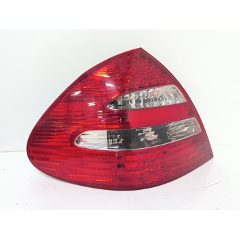 Recambio de piloto trasero izquierdo para mercedes-benz clase e (w211) e 270 cdi (211.016) referencia OEM IAM A2118200564  
