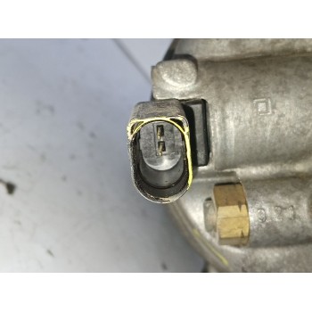 Recambio de compresor aire acondicionado para volkswagen golf vi (5k1) 1.6 tdi referencia OEM IAM 5N0820803E  