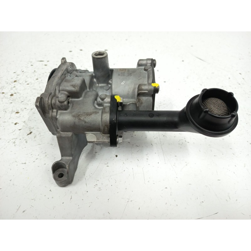Recambio de bomba aceite para volkswagen golf vii (5g1, bq1, be1, be2) 1.6 tdi referencia OEM IAM 04L145208H  