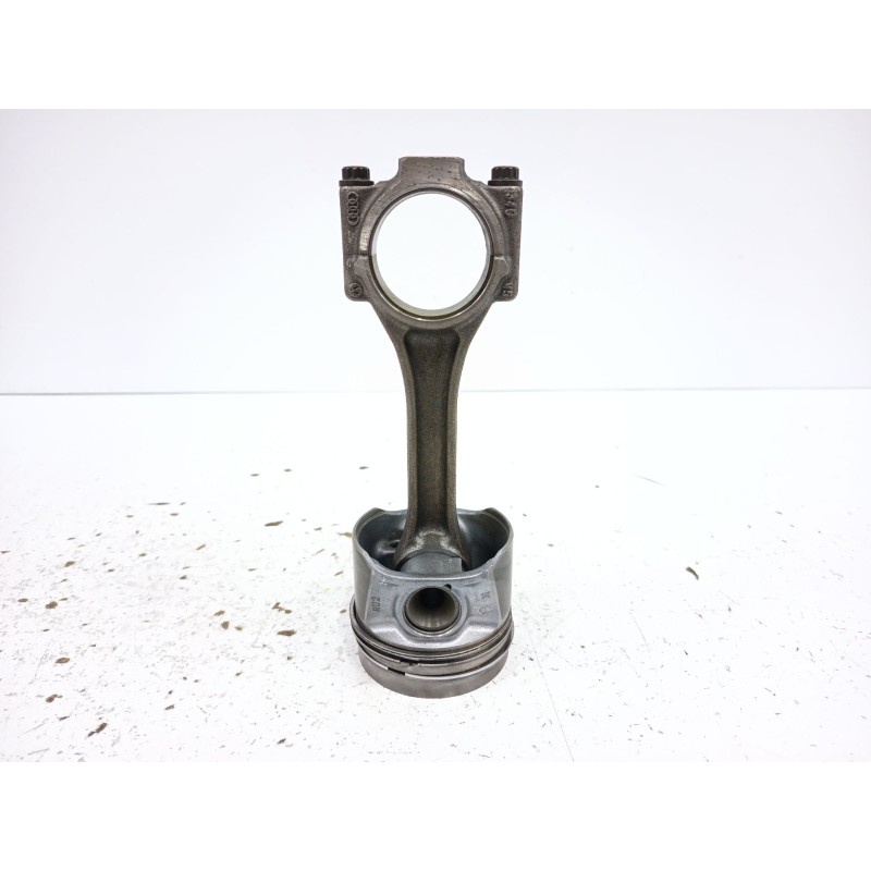 Recambio de biela para volkswagen golf vii (5g1, bq1, be1, be2) 1.6 tdi referencia OEM IAM 03LA  