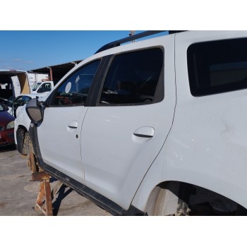 Recambio de puerta trasera izquierda para dacia duster (hm_) 1.0 tce lpg referencia OEM IAM   