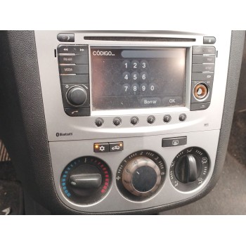 opel corsa d (s07) del año 2013