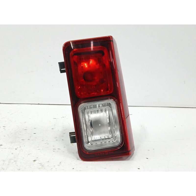 Recambio de piloto trasero izquierdo paragolpes para opel vivaro b autobús (x82) 1.6 cdti (06) referencia OEM IAM 265591452R 938