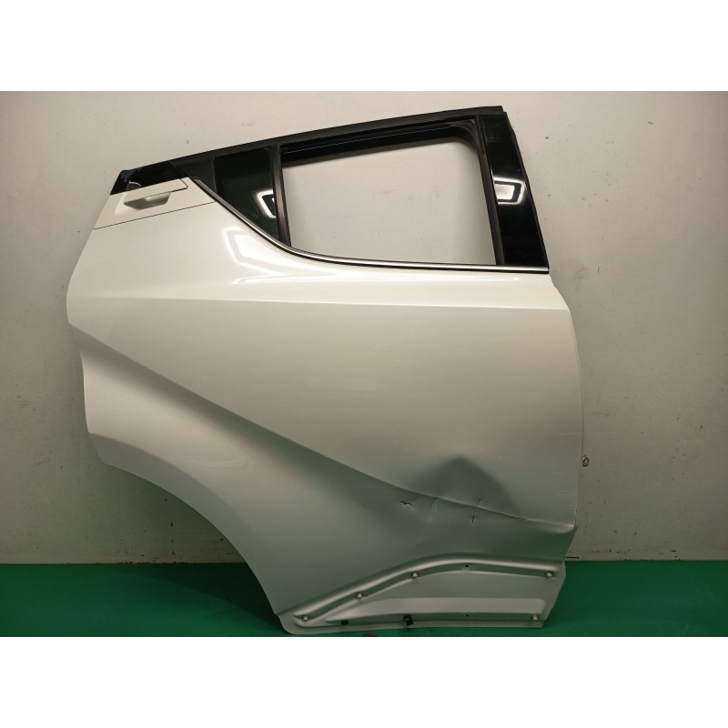 Recambio de puerta trasera derecha para toyota c-hr (_x1_) 1.2 (ngx10_) referencia OEM IAM 67003F4010  