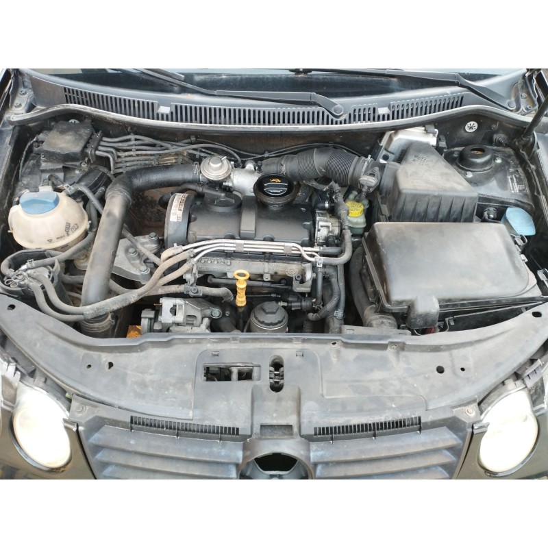 VOLKSWAGEN POLO IV (9N_, 9A_) 2003