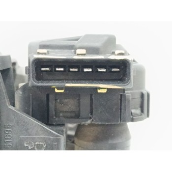Recambio de inyector monopunto para peugeot 106 ii (1a_, 1c_) 1.1 i referencia OEM IAM 0438201530  
