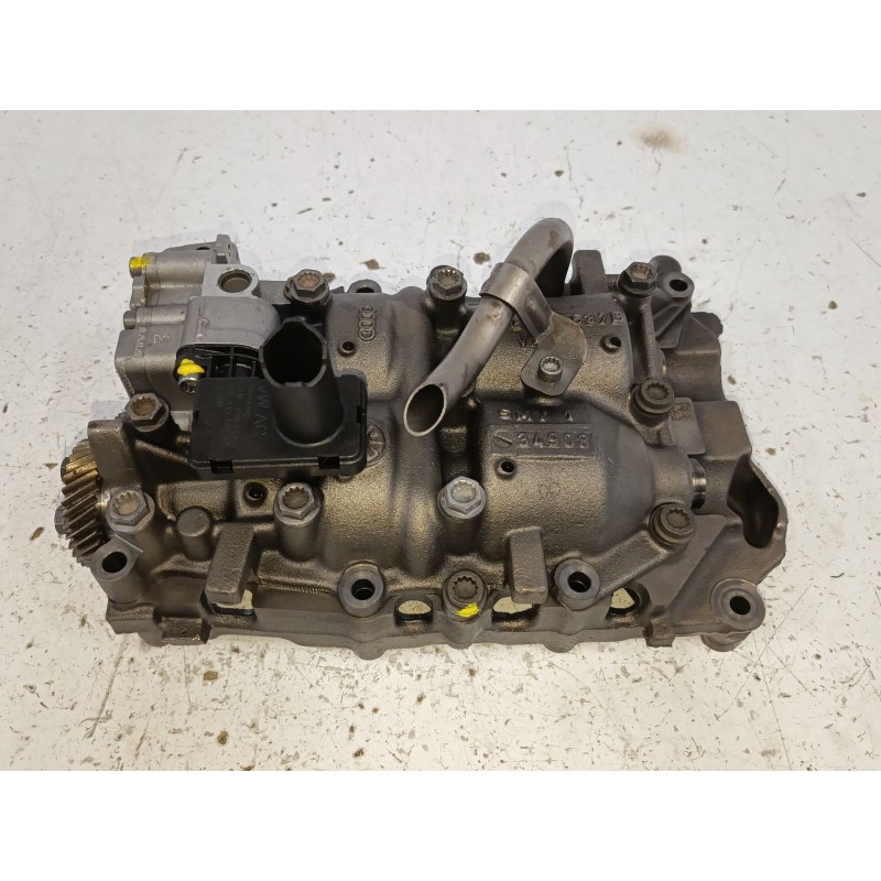 Recambio de bomba aceite para audi a4 b8 (8k2) 2.0 tdi referencia OEM IAM 03G103537B  