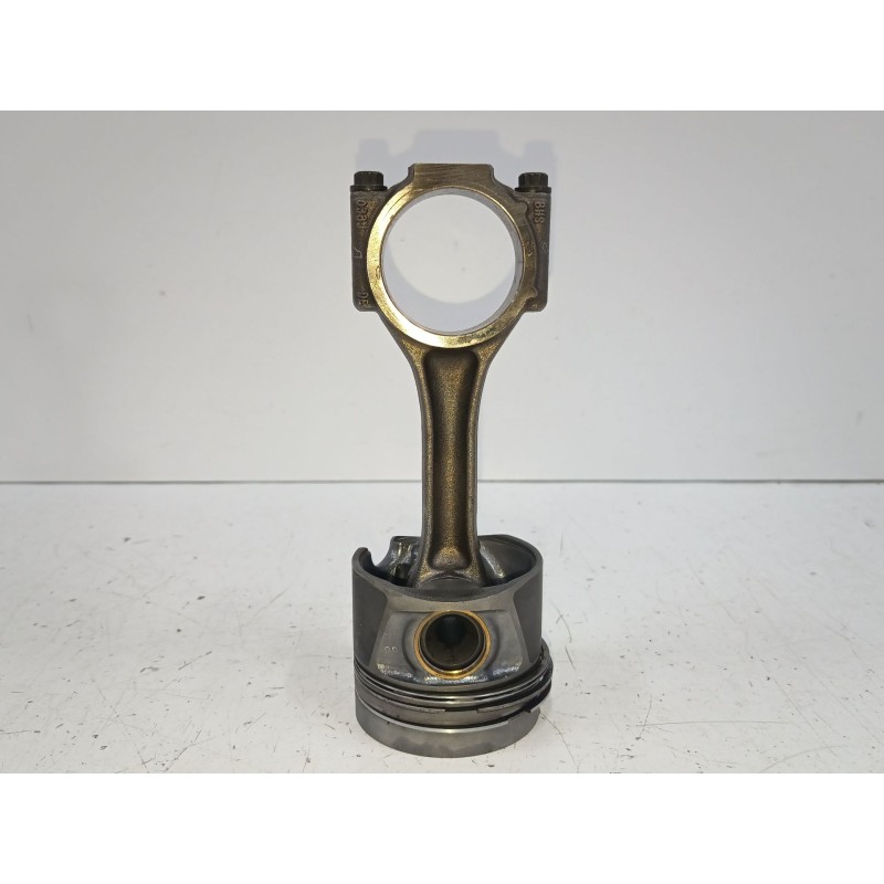 Recambio de biela para audi a4 b8 (8k2) 2.0 tdi referencia OEM IAM 038198401F  