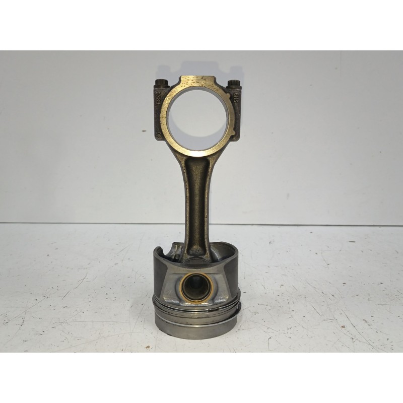 Recambio de biela para audi a4 b8 (8k2) 2.0 tdi referencia OEM IAM 038198401F  