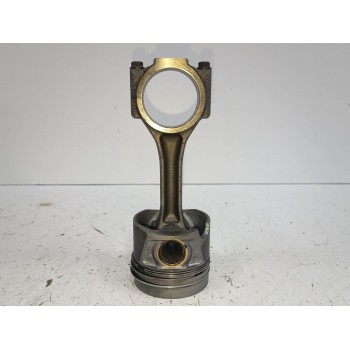 Recambio de biela para audi a4 b8 (8k2) 2.0 tdi referencia OEM IAM 038198401F  