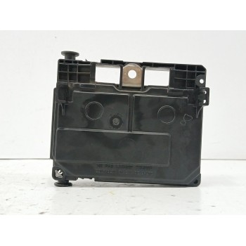 Recambio de caja reles / fusibles para peugeot 407 (6d_) 2.0 hdi 135 (6drhrh, 6drhre, 6drhrg, 6drhrj) referencia OEM IAM 9661682