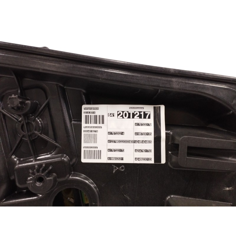 ELEVALUNAS DELANTERO IZQUIERDO SIN MOTOR