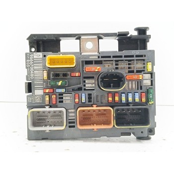 CAJA RELES / FUSIBLES 9666700480 