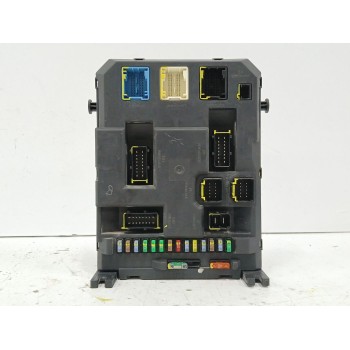 CAJA RELES / FUSIBLES 9664983280 22661F01 
