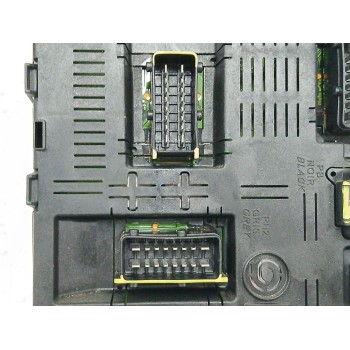 Recambio de caja reles / fusibles para peugeot 407 sw (6e_, 6d_) 2.0 hdi 135 referencia OEM IAM 9663510480 216760315B 216760315B