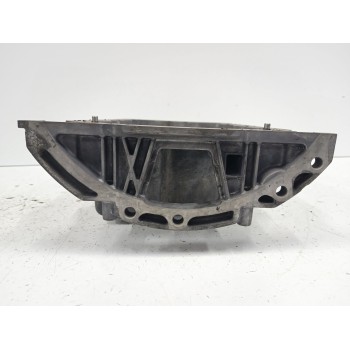 Recambio de carter para hyundai tucson (jm) 2.0 crdi a las 4 ruedas referencia OEM IAM 2151027401  