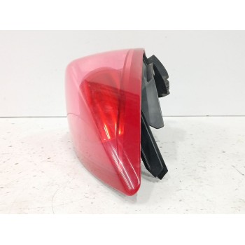 Recambio de piloto trasero derecho para nissan primera hatchback (p12) 1.8 referencia OEM IAM 26550AU210  