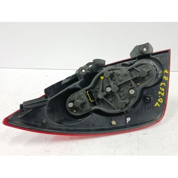 Recambio de piloto trasero derecho para nissan primera hatchback (p12) 1.8 referencia OEM IAM 26550AU210  