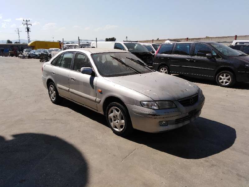 MAZDA 626 BERLINA (GF)