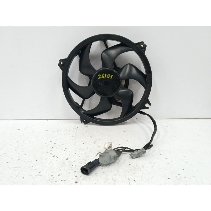 Recambio de electroventilador para peugeot 407 (6d_) 2.0 hdi 135 (6drhrh, 6drhre, 6drhrg, 6drhrj) referencia OEM IAM 1831856000 