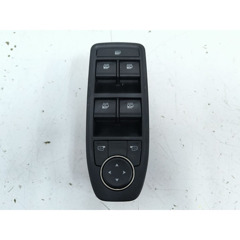 Recambio de mando elevalunas delantero izquierdo para renault clio v (b7_) 1.5 blue dci 100 (b7ad) referencia OEM IAM 254105462R