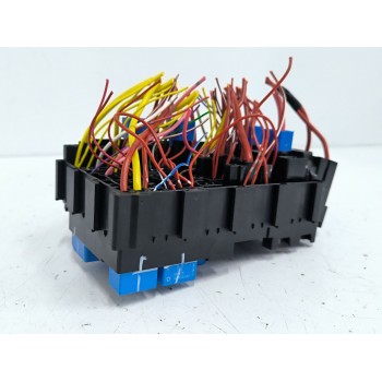 Recambio de caja reles / fusibles para renault clio v (b7_) 1.5 blue dci 100 (b7ad) referencia OEM IAM 243805499R  