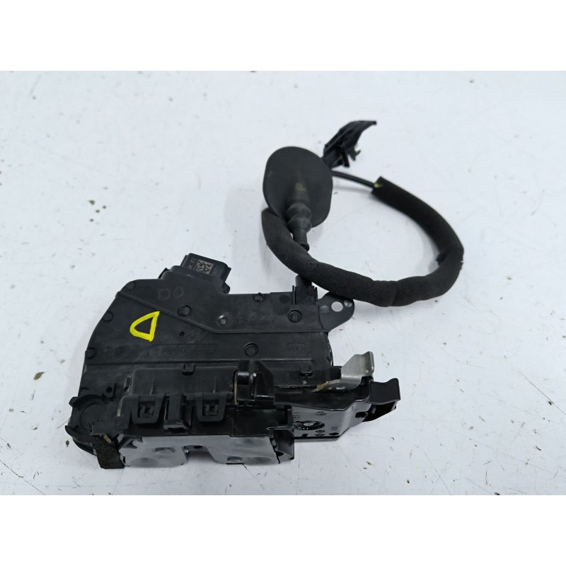 Recambio de cerradura puerta delantera derecha para renault clio v (b7_) 1.5 blue dci 100 (b7ad) referencia OEM IAM 805029595R  