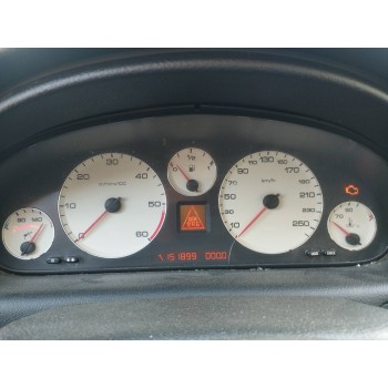 peugeot 607 (s1) del año 2001