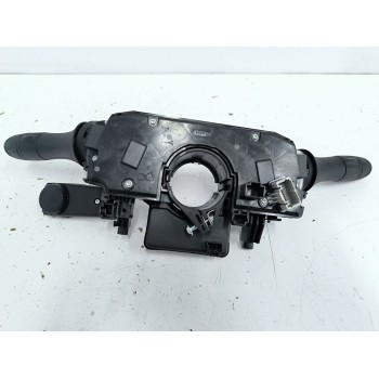 Recambio de mando multifuncion para renault clio v (b7_) 1.5 blue dci 100 (b7ad) referencia OEM IAM 255674797RB 479453858R 