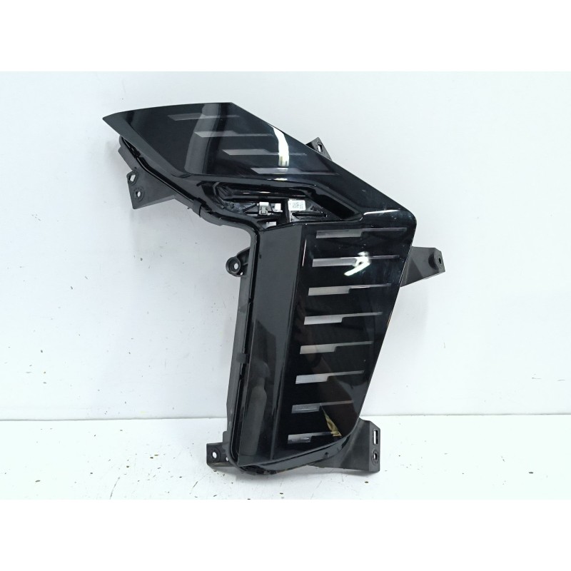 Recambio de piloto delantero derecho para renault clio v (b7_) 1.5 blue dci 100 (b7ad) referencia OEM IAM 266002703R 01083099900