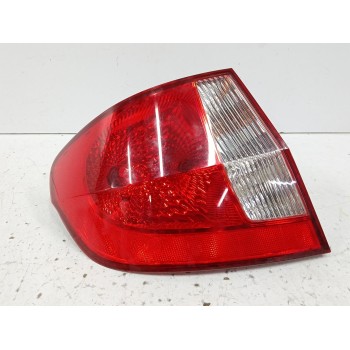 Recambio de piloto trasero izquierdo para hyundai getz (tb) 1.1 referencia OEM IAM 924011C5XX  