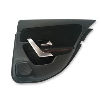 GUARNECIDO PUERTA TRASERA DERECHA A1777303600 