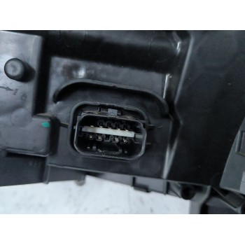 Recambio de faro derecho para renault clio v (b7_) 1.5 blue dci 100 (b7ad) referencia OEM IAM 148R006599 149R006600 