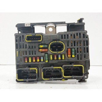 Recambio de caja reles / fusibles para peugeot 407 (6d_) 2.0 hdi 135 (6drhrh, 6drhre, 6drhrg, 6drhrj) referencia OEM IAM 9656086