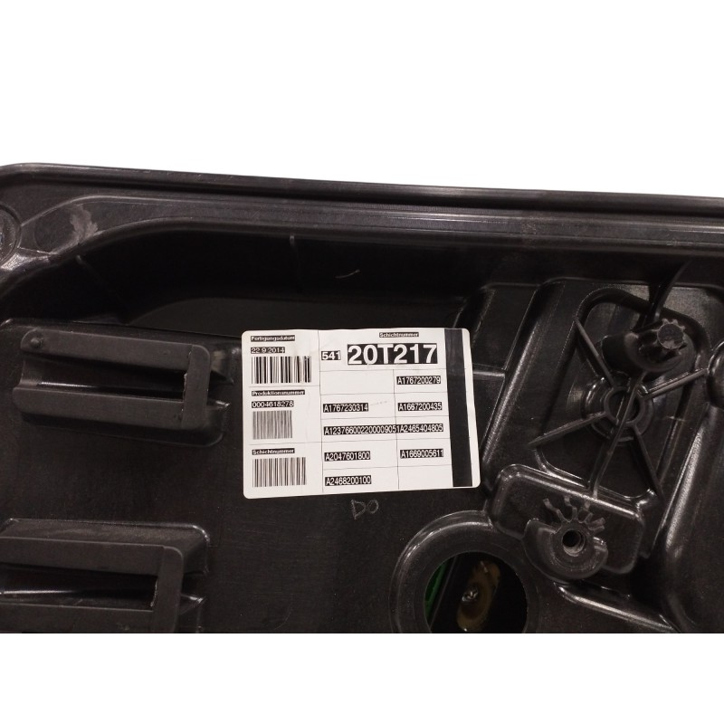 ELEVALUNAS DELANTERO DERECHO SIN MOTOR