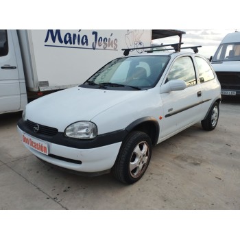 opel corsa b (s93) del año 2000