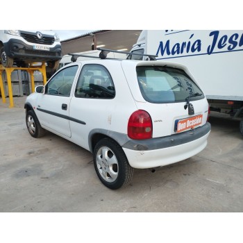 opel corsa b (s93) del año 2000