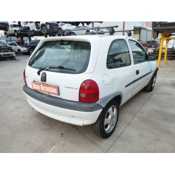 opel corsa b (s93) del año 2000