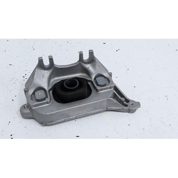 Recambio de soporte motor derecho para renault clio v (b7_) 1.5 blue dci 100 (b7ad) referencia OEM IAM 112223040R  